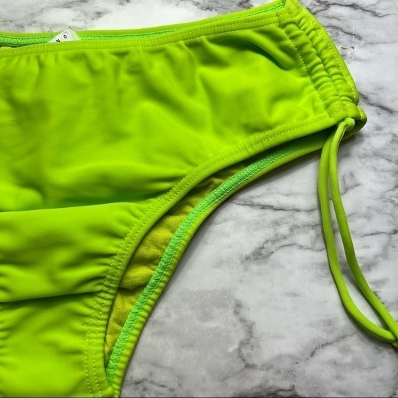 ❤️ Poko Pano Lycra Side Ruched Bikini Bottom - Picture 3 of 10